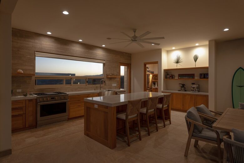 Off-Grid Baja Retreat Overlooking the Sea of Cortez - Playa Tortuga, Mexico