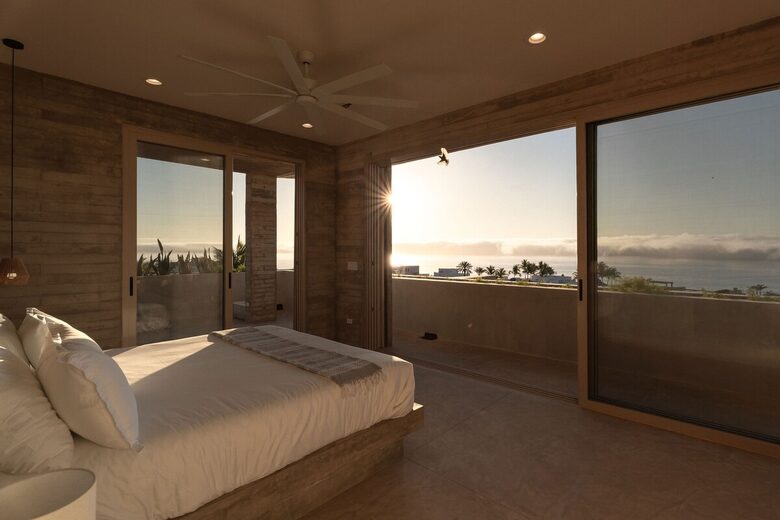Off-Grid Baja Retreat Overlooking the Sea of Cortez - Playa Tortuga, Mexico