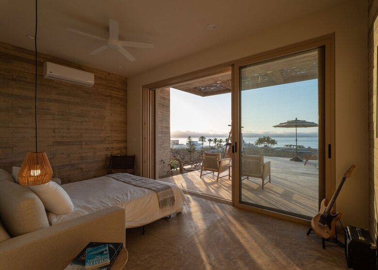 Off-Grid Baja Retreat Overlooking the Sea of Cortez - Playa Tortuga, Mexico