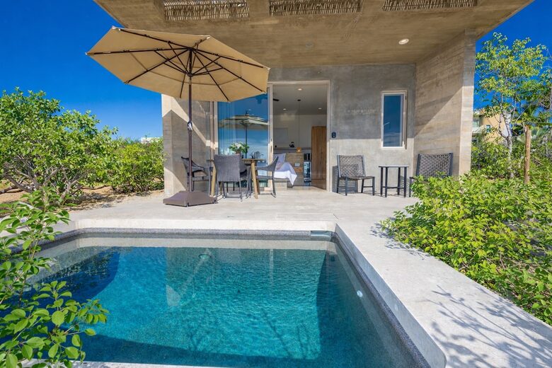 Off-Grid Baja Retreat Overlooking the Sea of Cortez - Playa Tortuga, Mexico