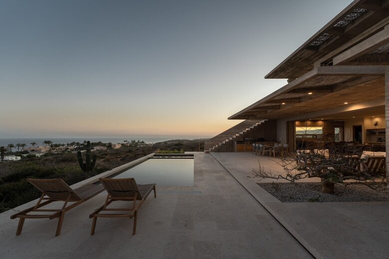 Off-Grid Baja Retreat Overlooking the Sea of Cortez - Playa Tortuga, Mexico