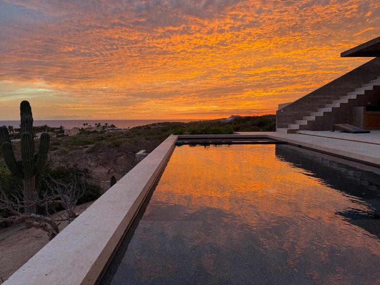 Off-Grid Baja Retreat Overlooking the Sea of Cortez - Playa Tortuga, Mexico