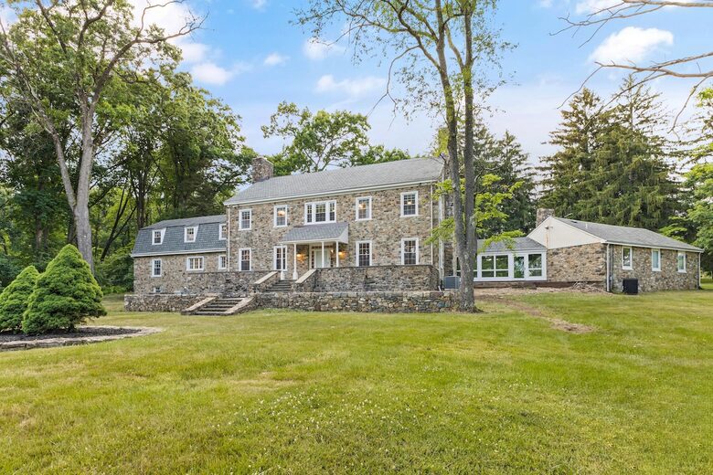 Luxury Historic Manor with Private Trails - Milford, New Jersey