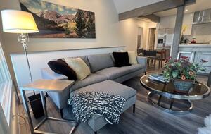 Aspen Village Escape | Walk to Gondola & Dining - Aspen, Colorado