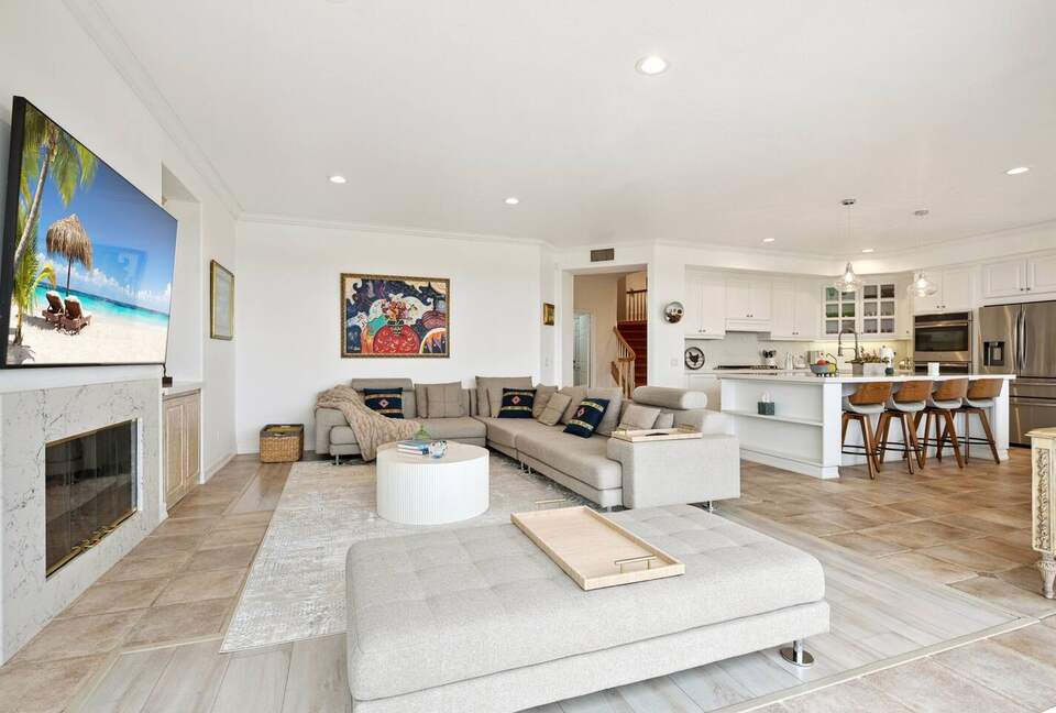 Coastal Elegance with Bay, Canyon & City Light Views - Newport Beach, California