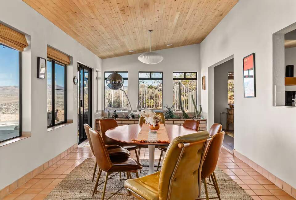Retro Desert Hideaway on 2.5 Acres Near Joshua Tree - Yucca Valley, California