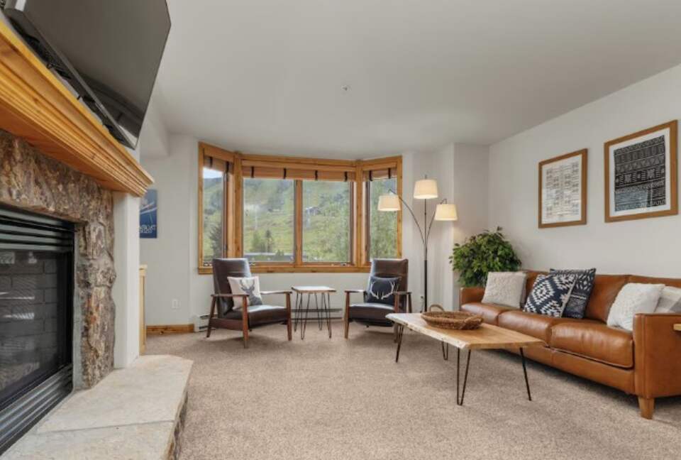 Ski-In/Ski-Out Retreat at Steamboat Base Village - Steamboat Springs, Colorado