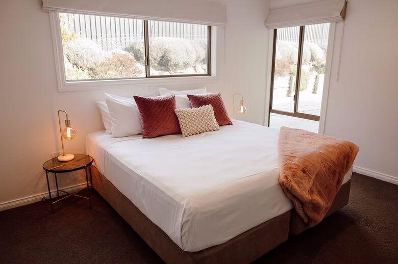 Central Otago Retreat Sanctuary on 21 Hectares - Cromwell, New Zealand