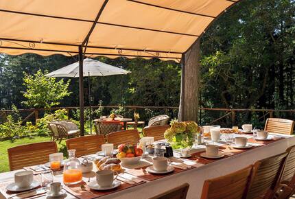 Timeless Elegance in the Tuscan Hills - Arezzo, Italy