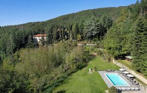 Timeless Elegance in the Tuscan Hills - Arezzo, Italy