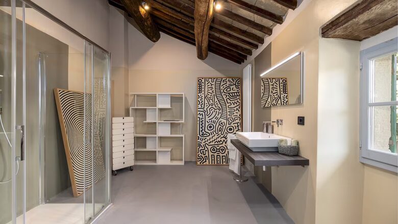Timeless Elegance in the Tuscan Hills - Arezzo, Italy