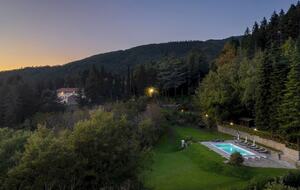 Timeless Elegance in the Tuscan Hills - Arezzo, Italy
