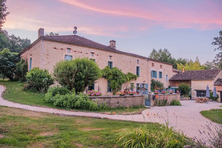 A 17th-Century Mill Estate at Saint-Avit - Gavaudun, France