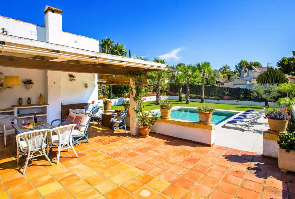 Spacious Family Home Near Arenal Beach - Xàbia, Spain