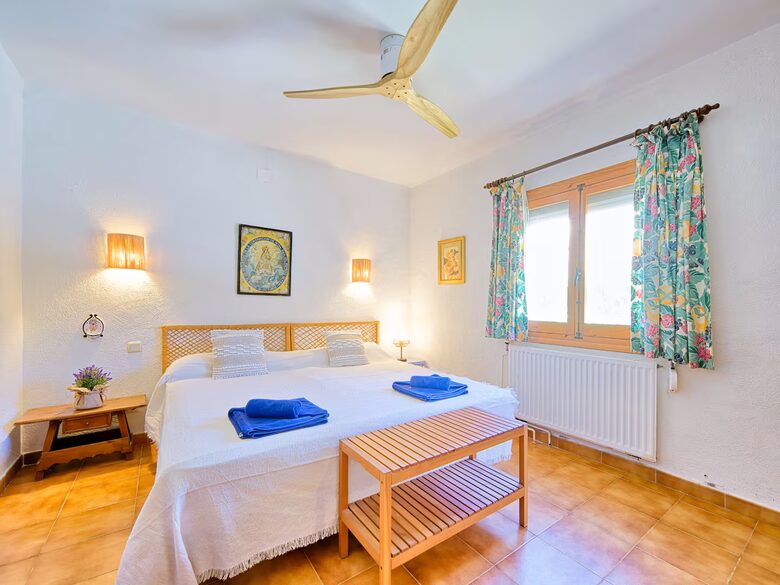 Spacious Family Home Near Arenal Beach - Xàbia, Spain