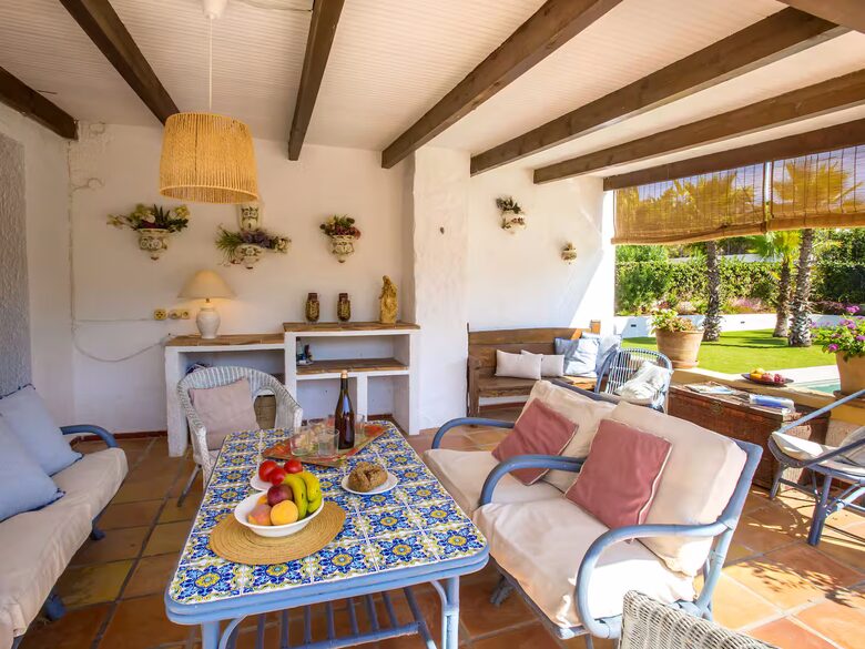 Spacious Family Home Near Arenal Beach - Xàbia, Spain