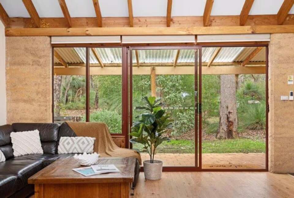 Grasswood Cottage at Woodstone Estate - Quedjinup, Australia