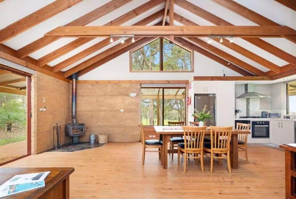 Grasswood Cottage at Woodstone Estate - Quedjinup, Australia