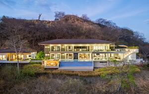 Gated Luxury Villa Near Playa Hermosa Beach - Playa Hermosa, Costa Rica