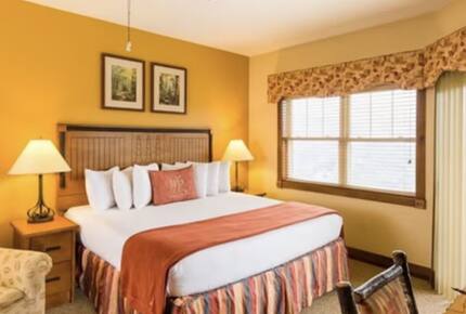 Smoky Mountain Vista Retreat - Gatlinburg, Tennessee