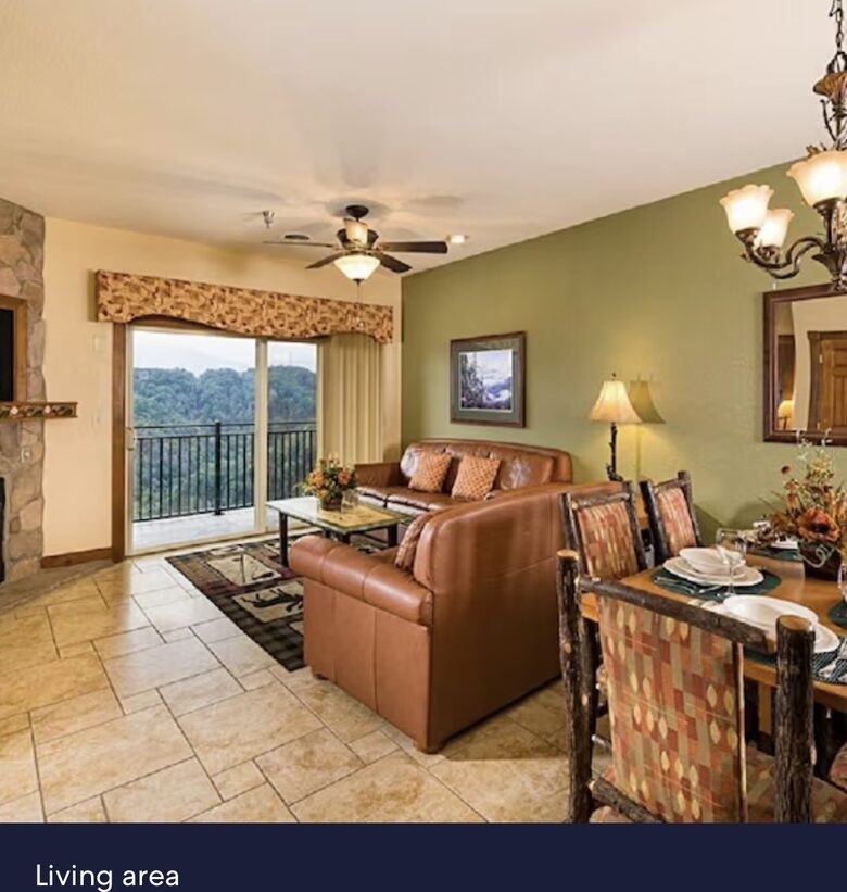 Smoky Mountain Vista Retreat - Gatlinburg, Tennessee