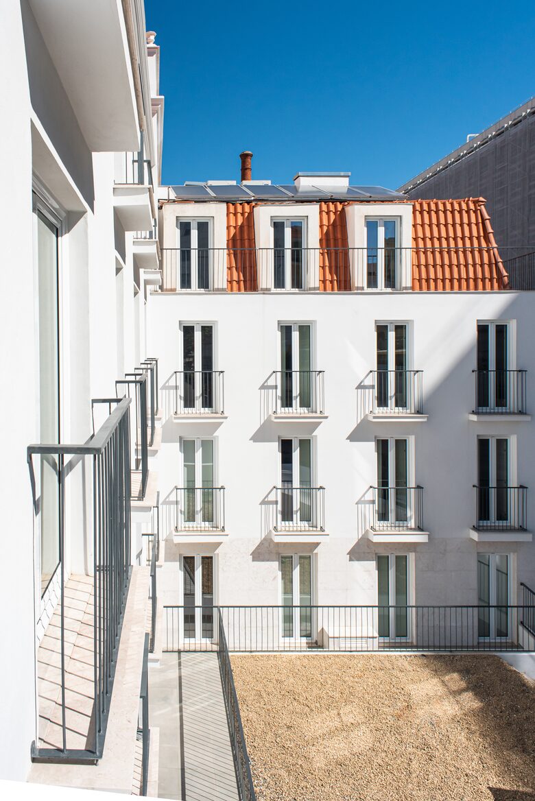 Quintess Collection - Santa Barbara Square - Lisbon, Portugal
