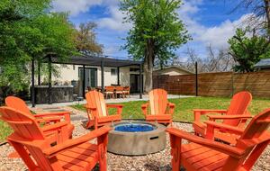 Main Street Hill Country Escape - Fredericksburg, Texas