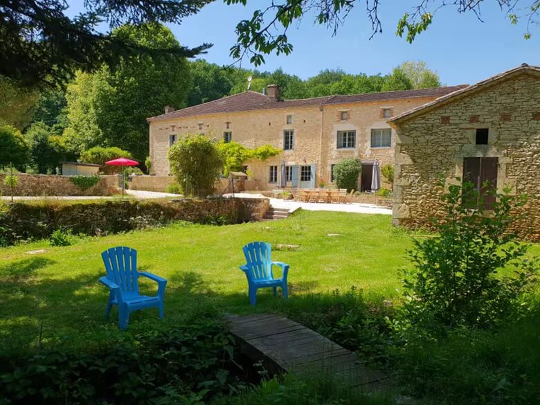 A 17th-Century Mill Estate at Saint-Avit - Gavaudun, France