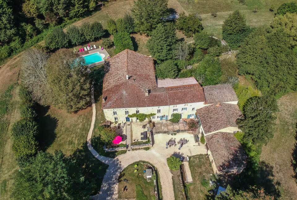 A 17th-Century Mill Estate at Saint-Avit - Gavaudun, France