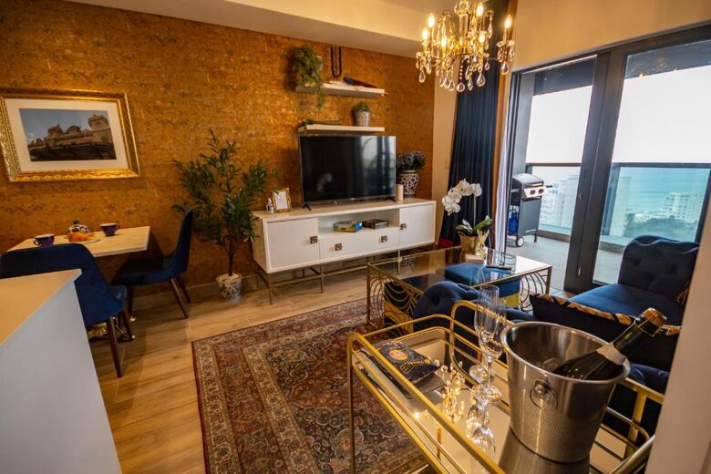 Suite Monte Carlo | Luxury Oceanfront Retreat in Umhlanga Rocks - Umhlanga, South Africa