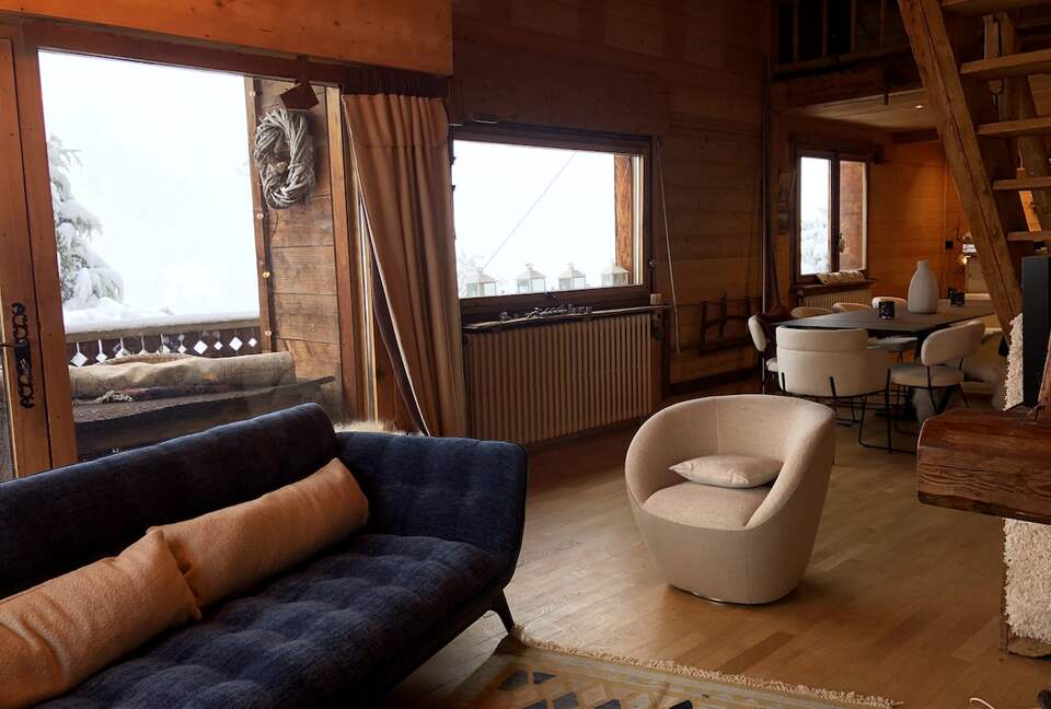Alpine Chalet Near the Slopes of La Clusaz - La Clusaz, France