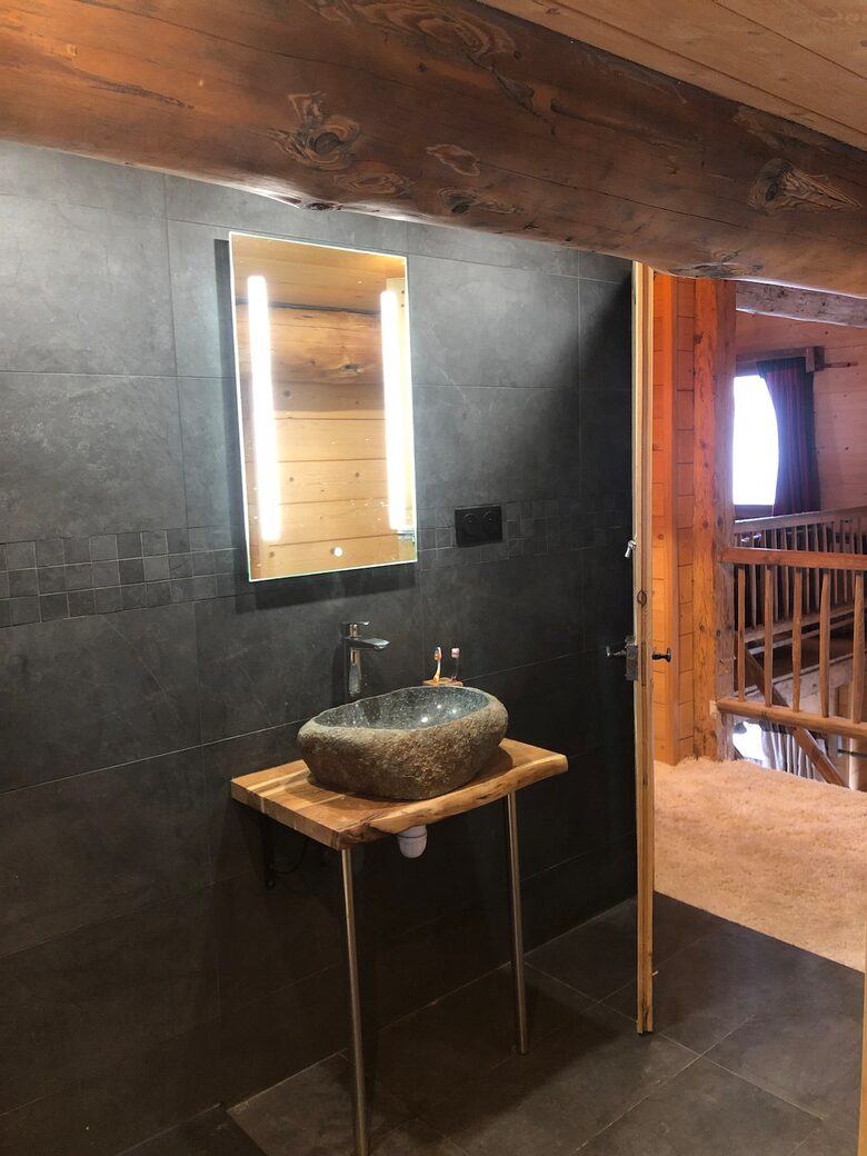Alpine Chalet Near the Slopes of La Clusaz - La Clusaz, France