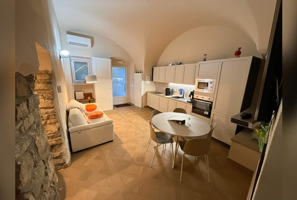 Charming Apartment with Private Sauna in Basilicata - Ginestra, Italy