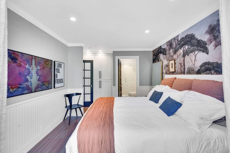 Heart of Old Town Cottage - Yountville, California