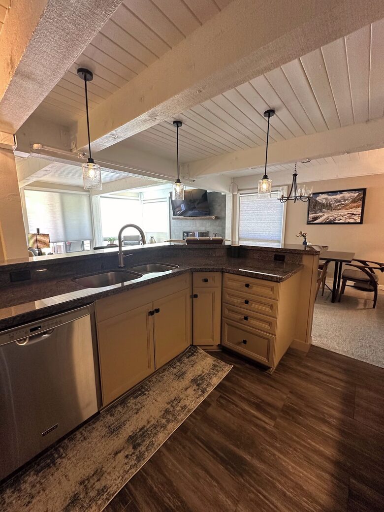Gondola-View Mountain Retreat in Snowmass - Snowmass Village, Colorado