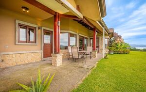 Lake & Volcano Vista Retreat - Tilaran, Costa Rica