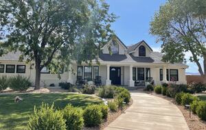 Relaxed St. George Living with Sweeping Sunset Views - St. George, Utah