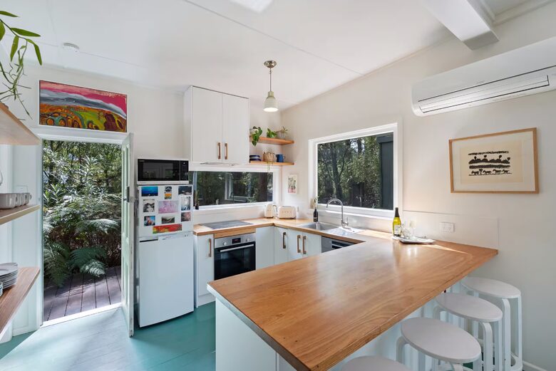 Private Nature Hideaway Minutes from Hyams Beach - Old Erowal Bay, Australia