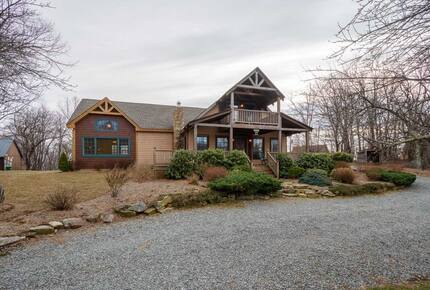 Appalachian Escape Mountain Retreat - Boone, North Carolina