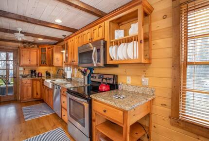 Appalachian Escape Mountain Retreat - Boone, North Carolina
