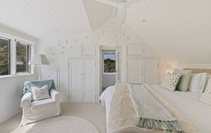 Private Leigh Escape with Outdoor Living & Nature Views - Leigh, New Zealand