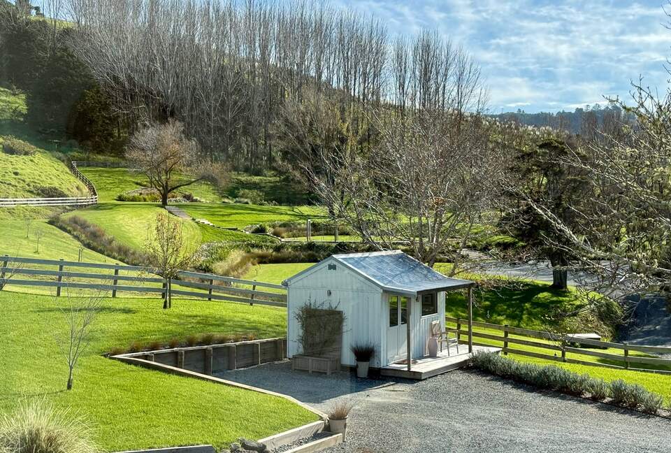 Private Leigh Escape with Outdoor Living & Nature Views - Leigh, New Zealand