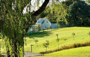 Private Leigh Escape with Outdoor Living & Nature Views - Leigh, New Zealand