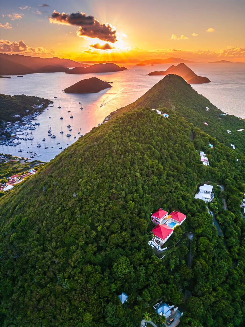 Vibrant Caribbean Retreat with Breathtaking Ocean Views - Tortola, Virgin Islands, British