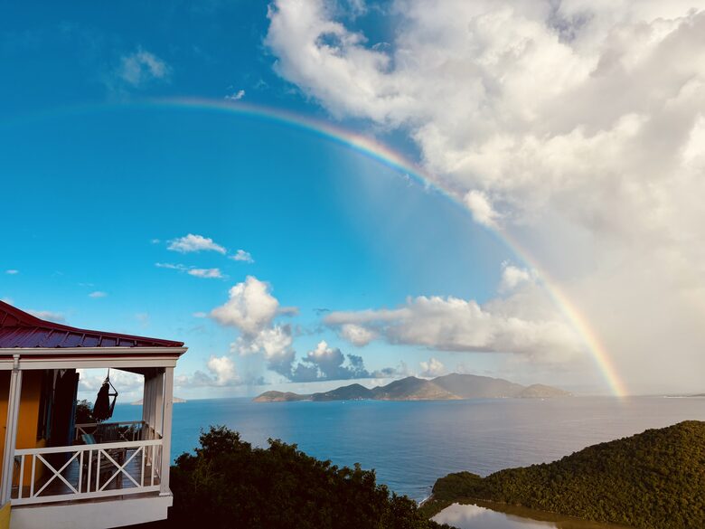 Vibrant Caribbean Retreat with Breathtaking Ocean Views - Tortola, Virgin Islands, British