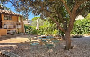 Elegant Cassis Retreat with Pool and Terraces - Cassis, France