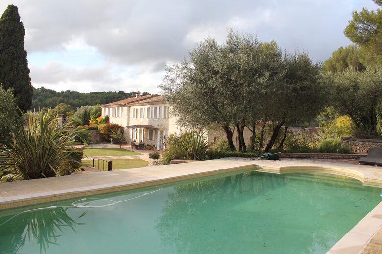 Sophisticated Provençal Home on the Côte d’Azur - Le Castellet, France