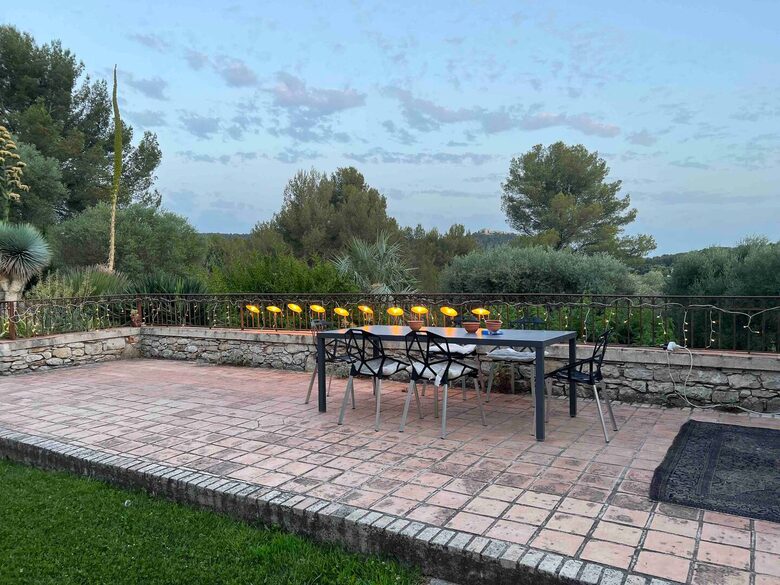 Sophisticated Provençal Home on the Côte d’Azur - Le Castellet, France