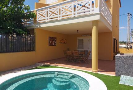 Coastal Duplex with Plunge Pool and Sea Views - Moncofa, Spain