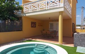 Coastal Duplex with Plunge Pool and Sea Views - Moncofa, Spain
